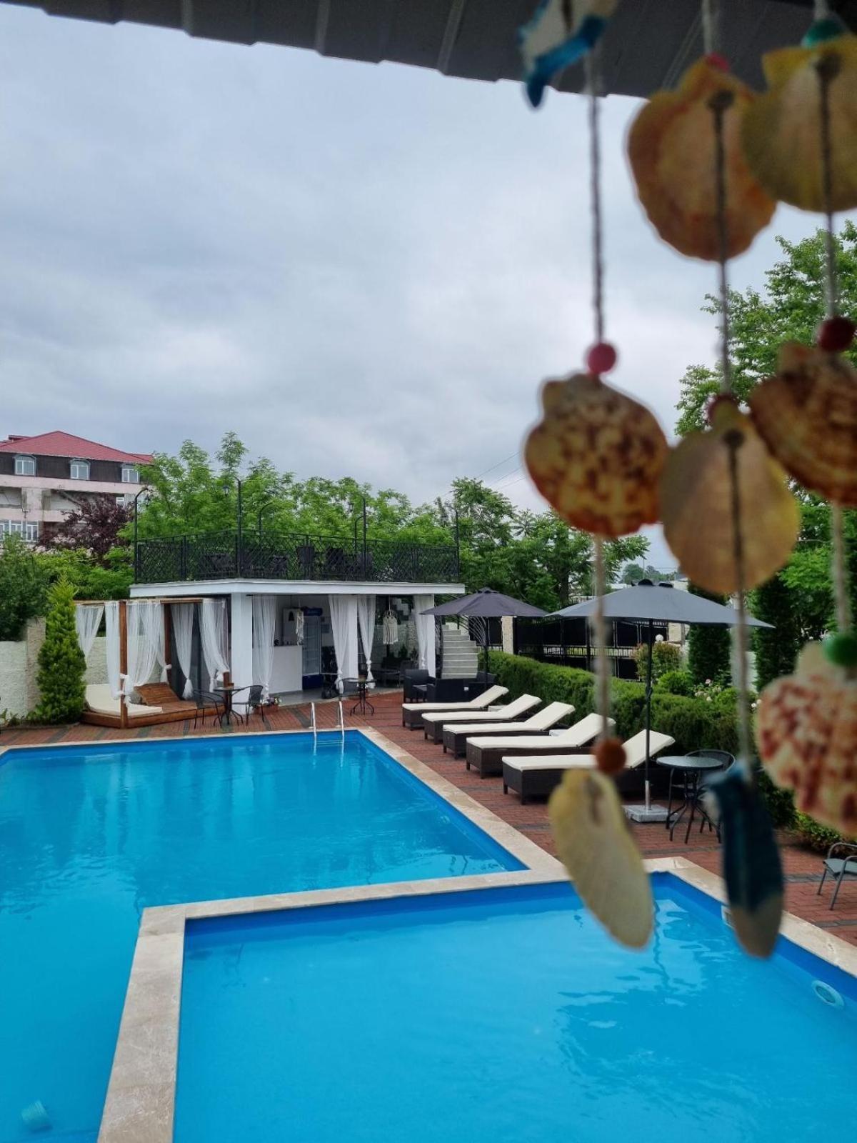 Готель New House Кобулеті Екстер'єр фото