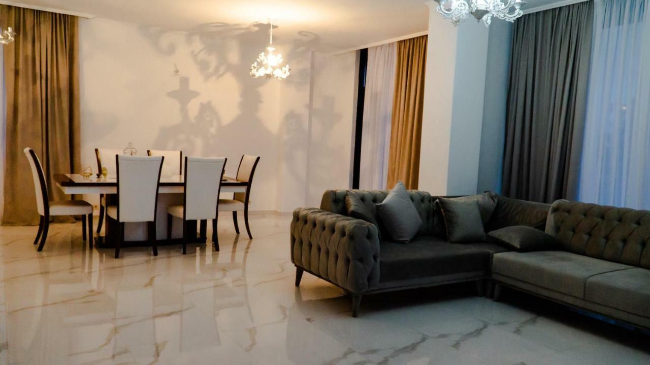 Готель New House Кобулеті Екстер'єр фото